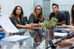 how to find a nurse recruiter