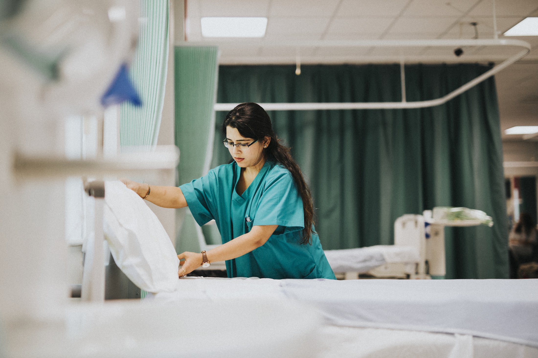 Becoming an ICU Nurse - Everything You’ll Want to Know